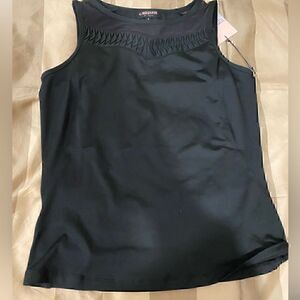 Chrissie By Tail  Black Scoop Neck Athletic Top With Pits Mesh  Size S New